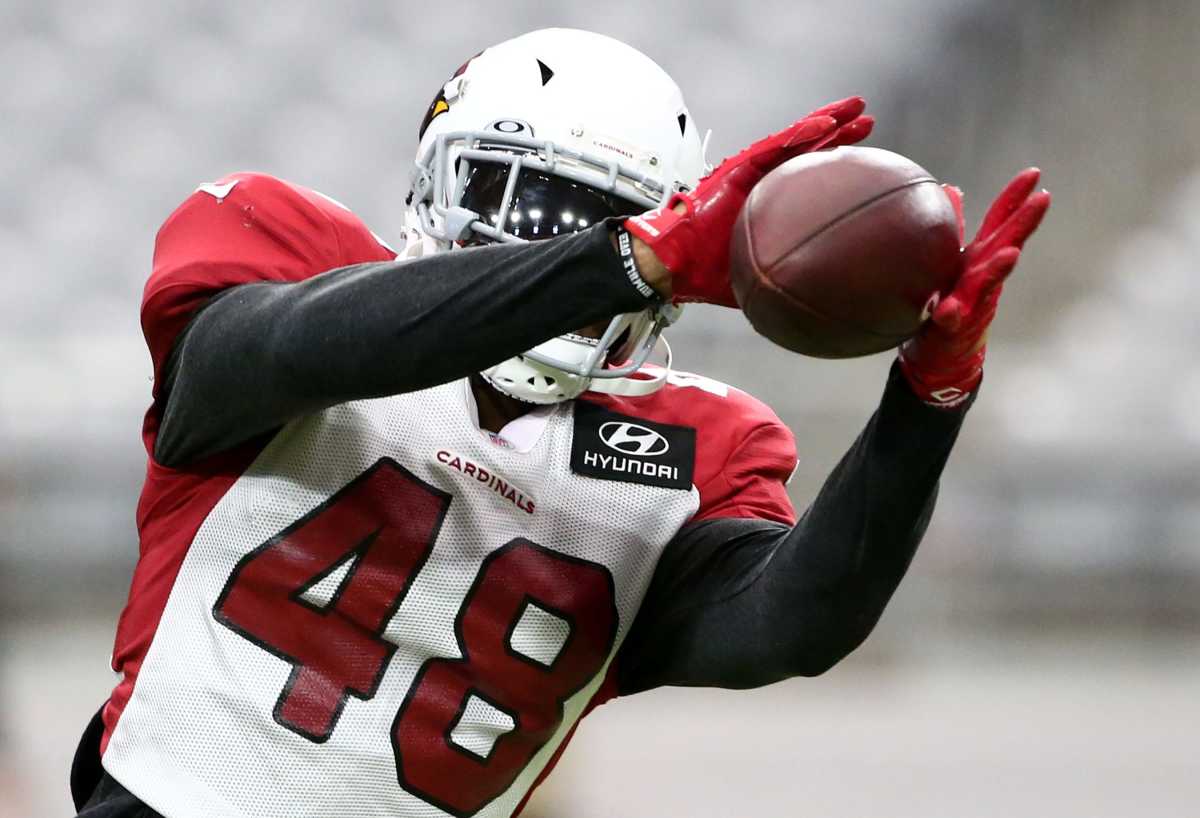 Cardinals linebacker Isaiah Simmons during training camp at State Farm Stadium, Aug. 19, 2020.